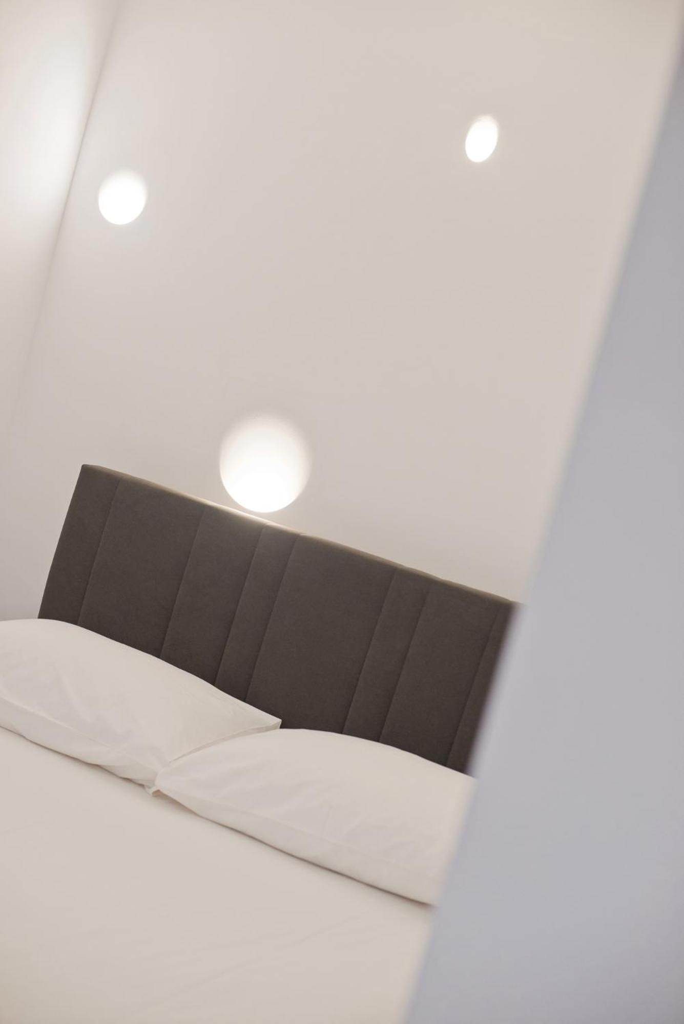Porto 118 New Reno St Near Marina Zeas, Ac *